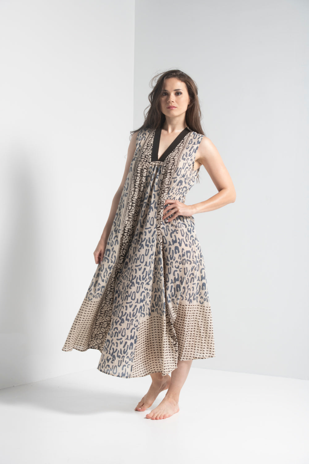 Printed V-Neck Long Dress | V-Neck Long Dress | iriswand